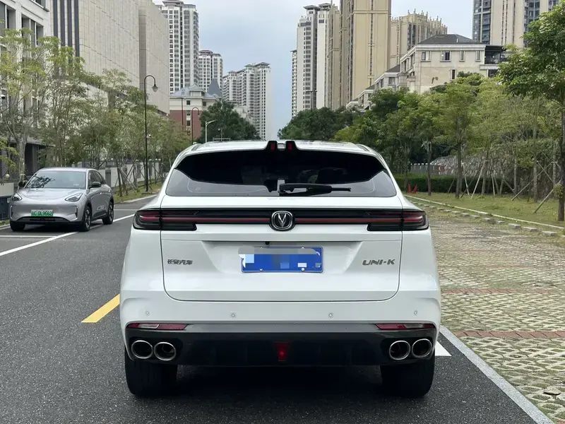2021 Changan UNI-K с пробегом 38 000 км