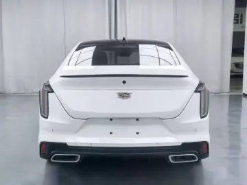 2020 Cadillac CT4 с пробегом 38 000 км