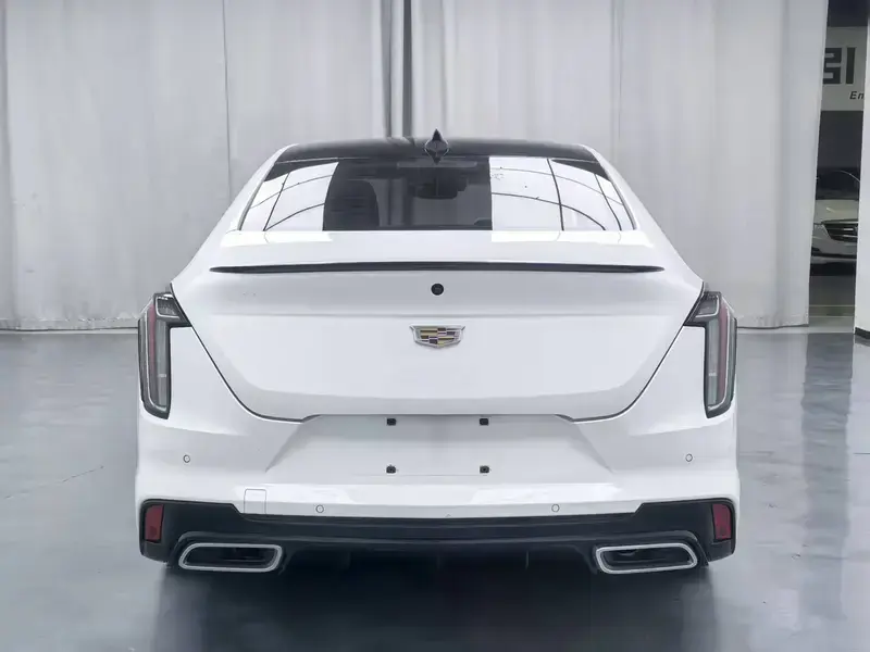 2020 Cadillac CT4 с пробегом 38 000 км