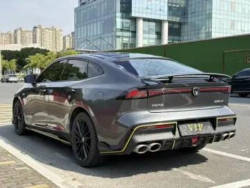 2022 Changan UNI-V с пробегом 20 000 км