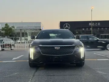 2023 Cadillac CT6 с пробегом 5 000 км