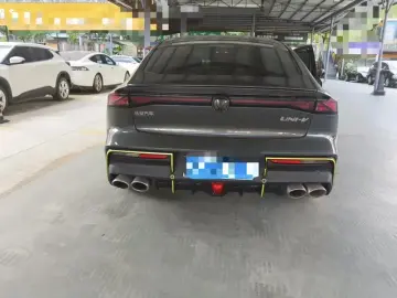 2022 Changan UNI-V с пробегом 40 000 км
