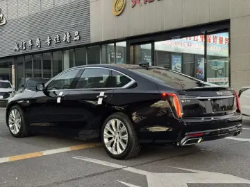 2023 Cadillac CT6 с пробегом 5 000 км