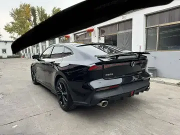 2023 Changan UNI-V с пробегом 30 000 км