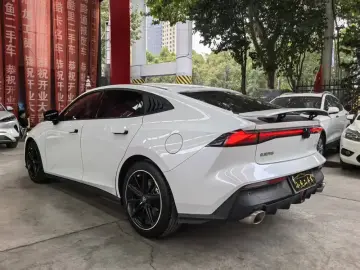 2023 Changan UNI-V с пробегом 56 000 км