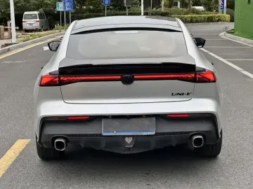 2023 Changan UNI-V с пробегом 59 100 км