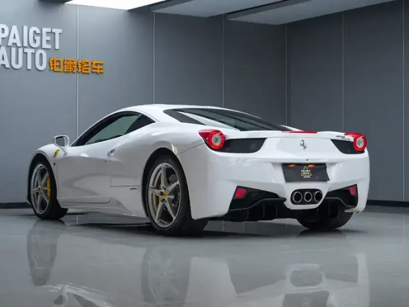 2012 Ferrari 458 с пробегом 60 000 км