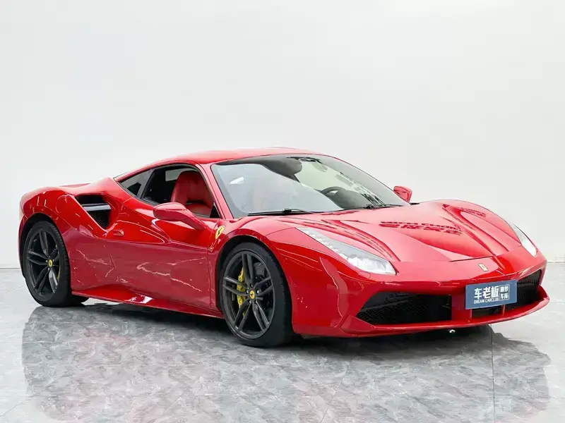2015 Ferrari 488 с пробегом 36 000 км