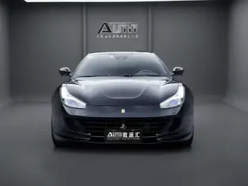 2017 Ferrari GTC4Lusso с пробегом 36 000 км