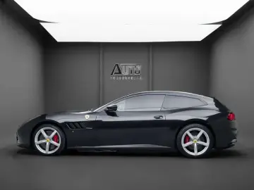 2017 Ferrari GTC4Lusso с пробегом 36 000 км