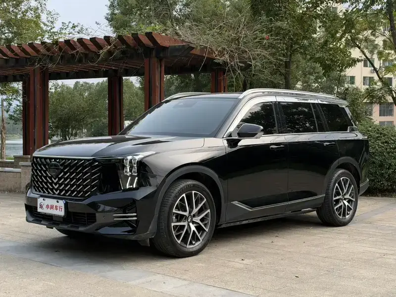 2022 GAC Trumpchi GS8 с пробегом 32 000 км