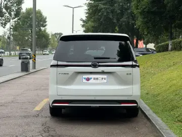 2024 GAC Trumpchi E8 с пробегом 9 800 км