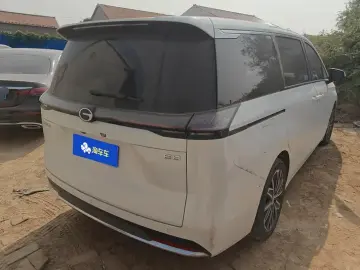2024 GAC Trumpchi E8 с пробегом 28 000 км