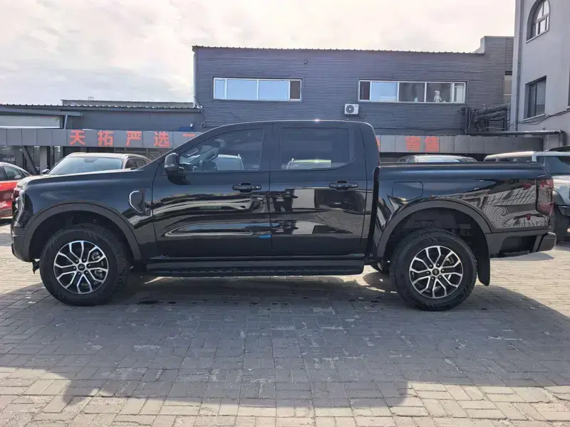 2023 Ford Ranger с пробегом 27 000 км