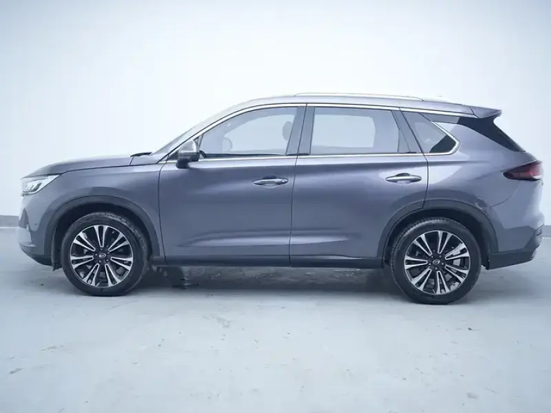 2021 GAC Trumpchi GS5 с пробегом 97 300 км
