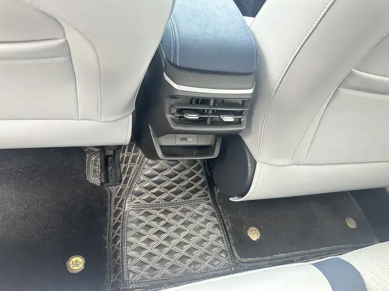 2022 Geely Emgrand с пробегом 36 000 км