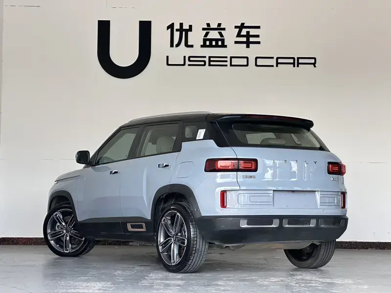 2019 Geely Icon с пробегом 85 000 км