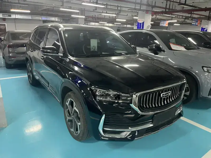 2021 Geely Monjaro с пробегом 40 000 км