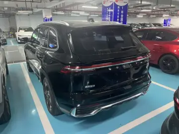 2021 Geely Monjaro с пробегом 40 000 км