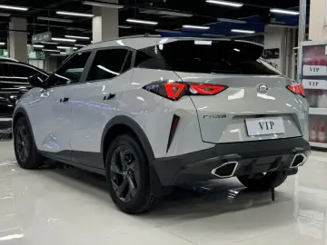2025 GAC Trumpchi GS3 с пробегом 9 600 км