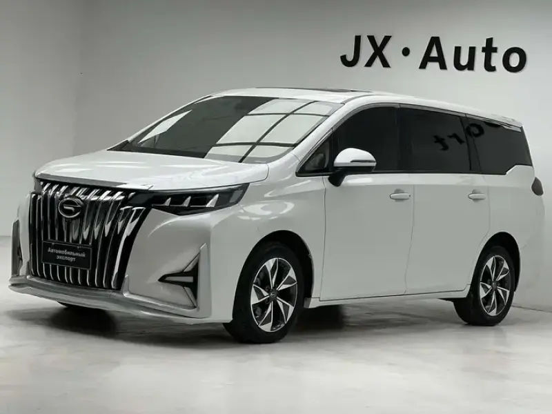 2021 GAC Trumpchi M6 с пробегом 18 000 км