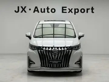 2021 GAC Trumpchi M6 с пробегом 18 000 км