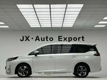 2021 GAC Trumpchi M6 с пробегом 18 000 км