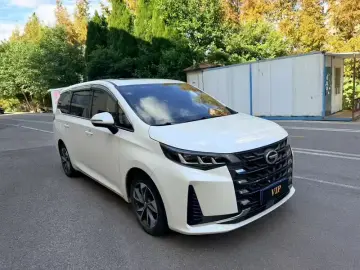 2021 GAC Trumpchi M6 с пробегом 70 000 км