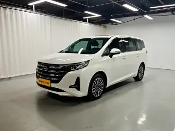 2021 GAC Trumpchi M6 с пробегом 43 300 км