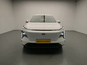 2023 Geely Galaxy L7 с пробегом 34 000 км
