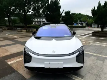 2022 HiPhi X с пробегом 66 700 км