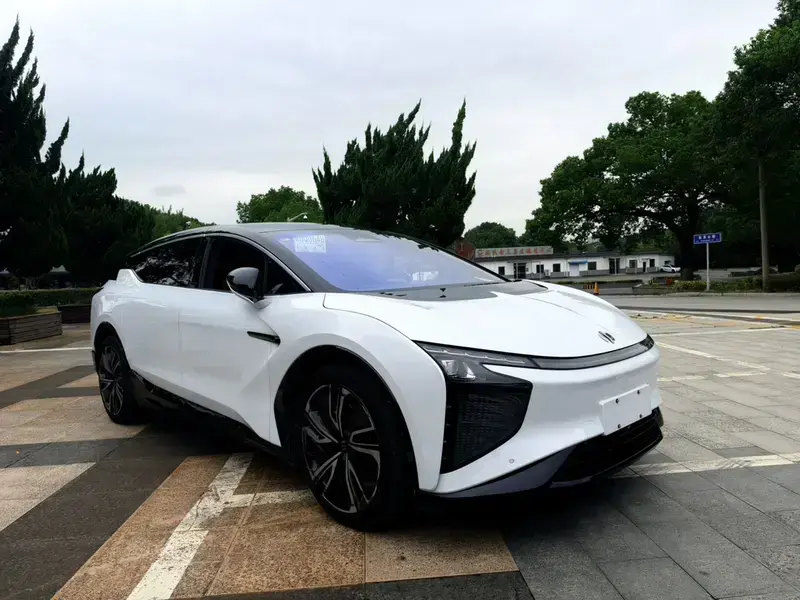 2022 HiPhi X с пробегом 66 700 км