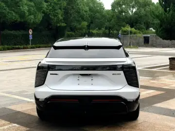 2022 HiPhi X с пробегом 66 700 км