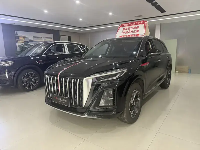 2024 Hongqi HS3 с пробегом 14 000 км