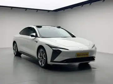 2022 IM Motors (Zhiji) L7 с пробегом 68 100 км