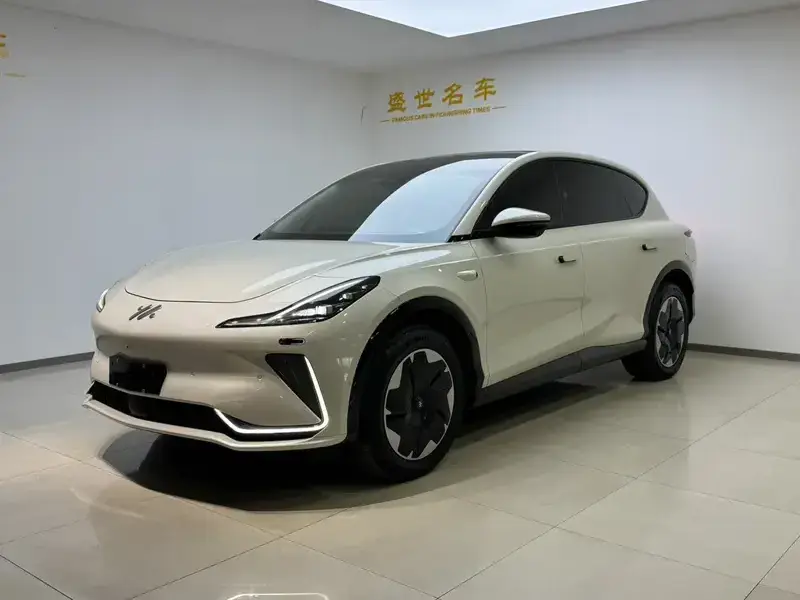 2023 IM Motors (Zhiji) LS7 с пробегом 70 000 км