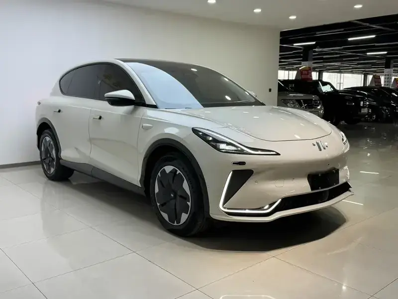 2023 IM Motors (Zhiji) LS7 с пробегом 70 000 км