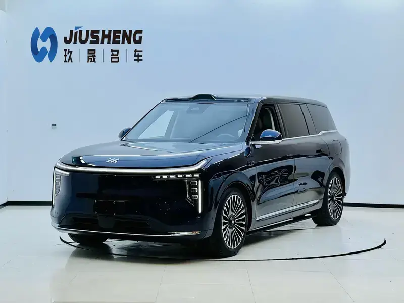 2026 IM Motors (Zhiji) LS9 с пробегом 13 500 км