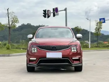 2014 Infiniti ESQ с пробегом 99 000 км