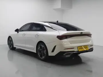 2020 Kia K5 с пробегом 78 500 км