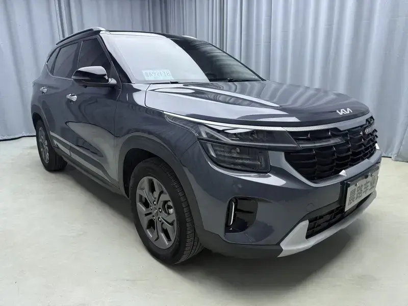 2023 Kia Seltos с пробегом 18 400 км
