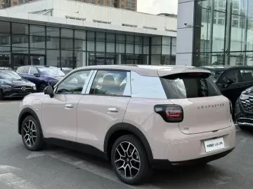 2026 Leapmotor A10 с пробегом 100 км
