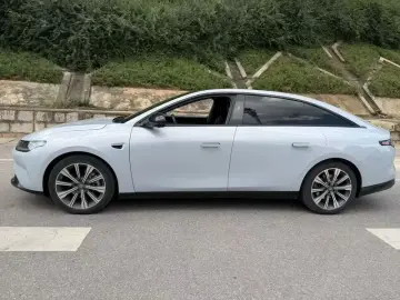 2022 Leapmotor C01 с пробегом 43 000 км