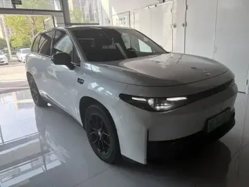 2024 Leapmotor C10 с пробегом 76 000 км