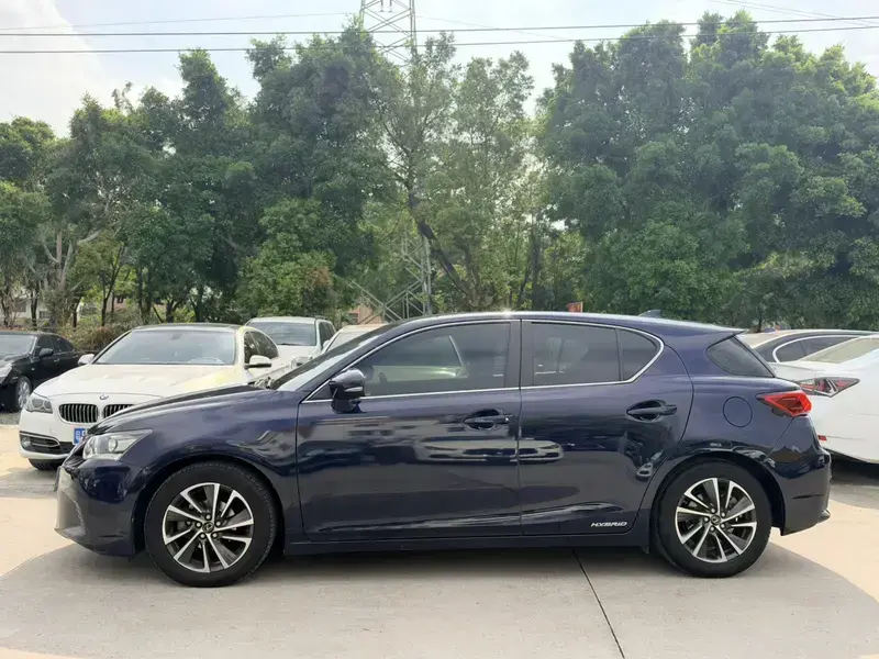 2019 Lexus CT с пробегом 158 000 км