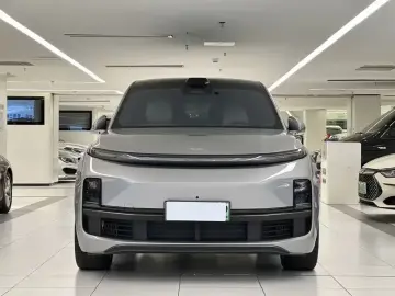 2024 Li Auto (Lixiang) L9 с пробегом 34 200 км