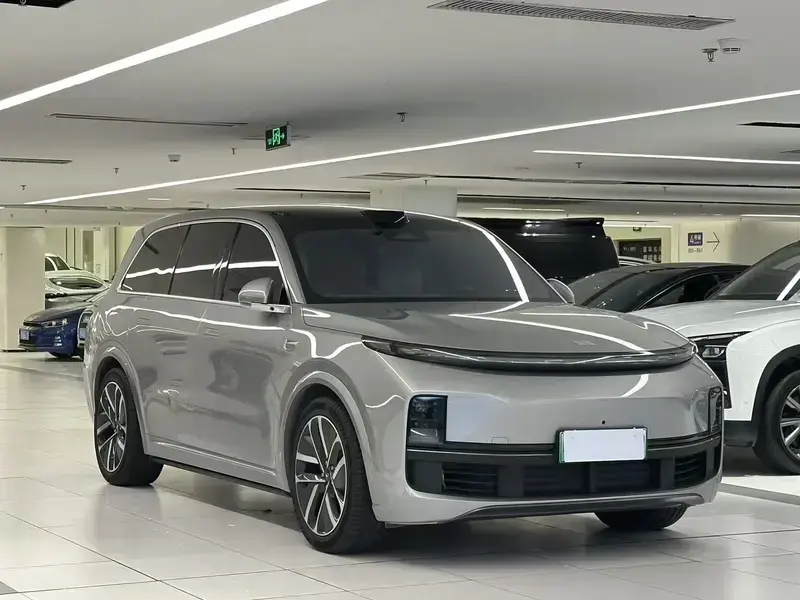 2024 Li Auto (Lixiang) L9 с пробегом 34 200 км