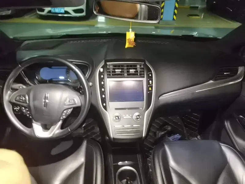 2019 Lincoln MKC с пробегом 108 000 км