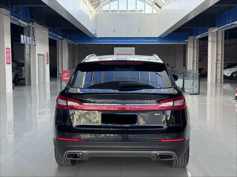 2015 Lincoln MKX с пробегом 140 000 км