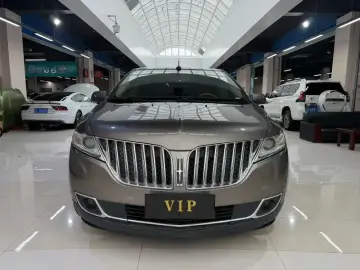 2015 Lincoln MKX с пробегом 100 000 км